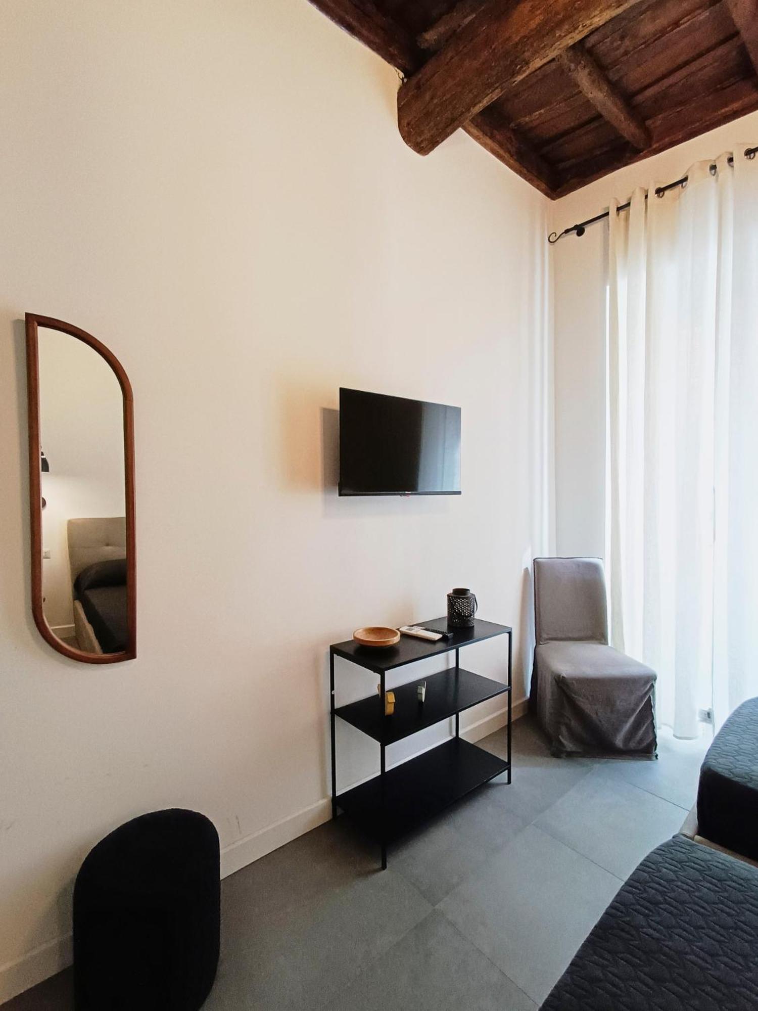 Appartement La Tua Casa A Viadelcorso Rome